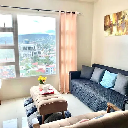 Group-Friendly 2Br Cebu Condo With Mall Access