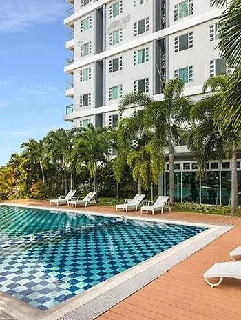 Group-friendly 2br With Mall Access 3* Cebu