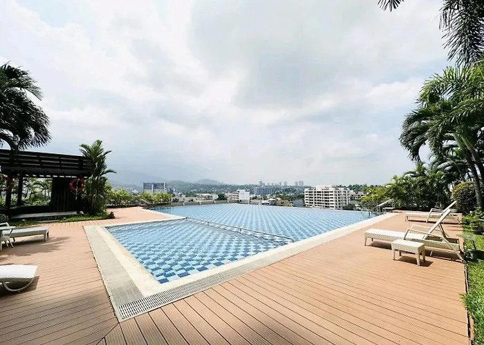 Aparthotel Group-friendly 2br With Mall Access