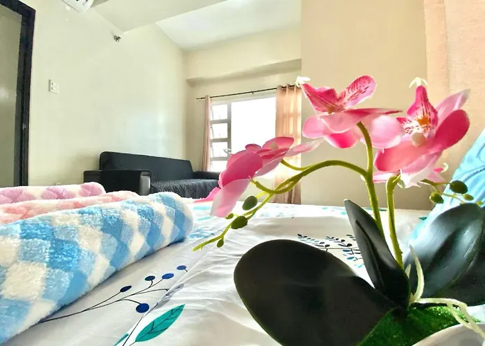 Group-friendly 2br With Mall Access Aparthotel Cebu