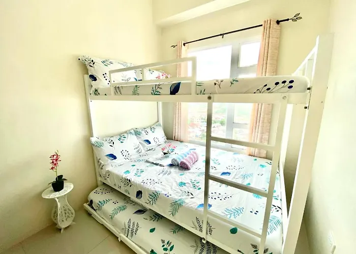 Aparthotel Group-friendly 2br With Mall Access 3*