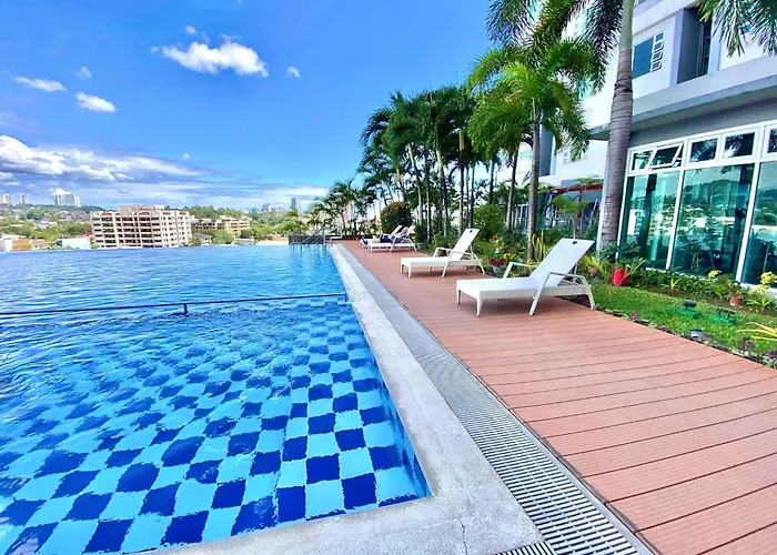 Aparthotel Group-friendly 2br With Mall Access 3*