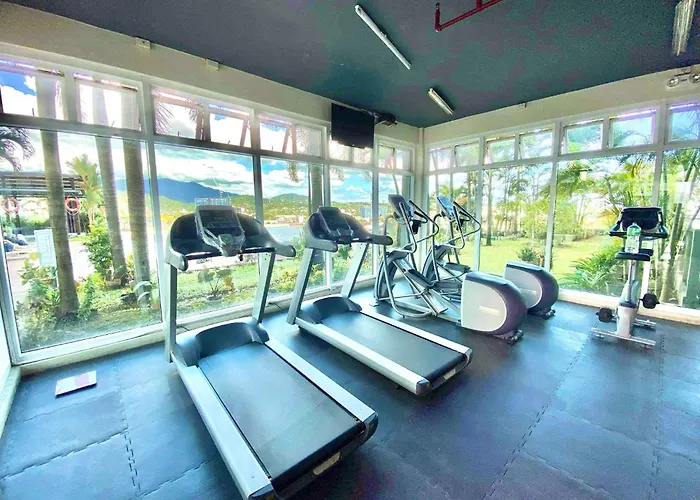 Group-friendly 2br With Mall Access 3* Cebu